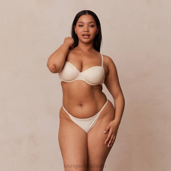 Lounge kvinnor latte underkläder FP6J130 din vardagliga t-shirt BH & stringtrosa/kalsonger