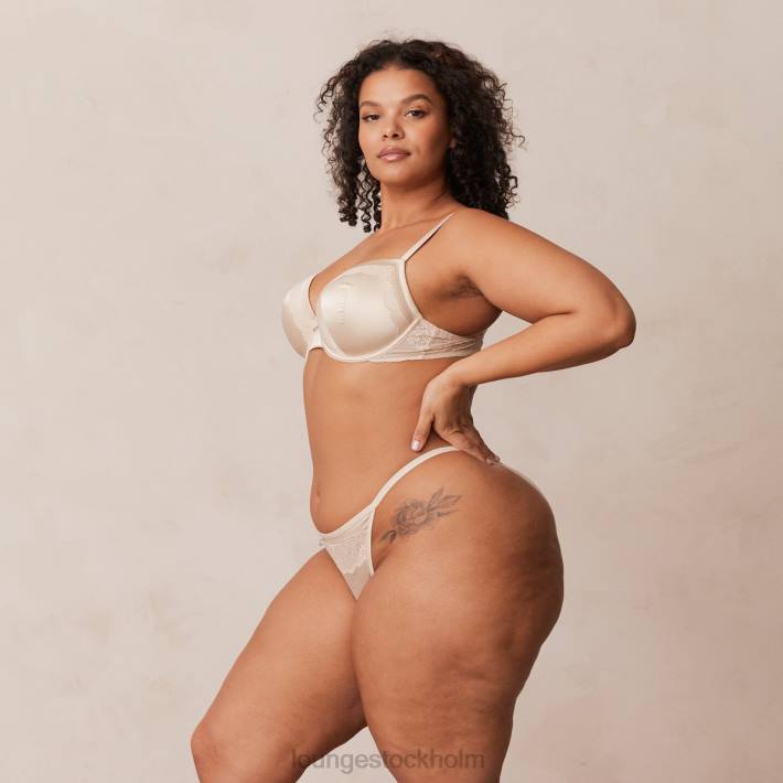 Lounge kvinnor latte underkläder FP6J143 BH & stringtrosa/kalsonger i mjuk satin t-shirt